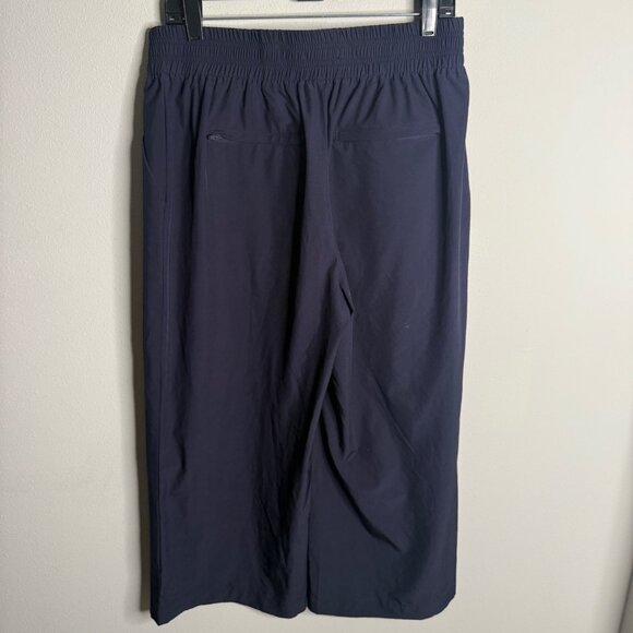 Quince Women's Navy Performance Tech Wide Leg Cropped Pants - Size M Medium - Picture 3 of 5